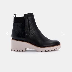 SOLD‼️ Dolce Vita Huey Black Booties Size 9